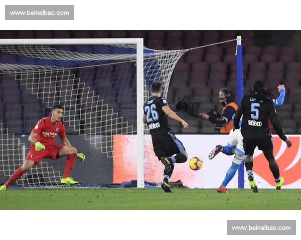 高清足球比赛回放全景解析精彩进球战术瞬间与关键判罚深度复盘赛场节奏