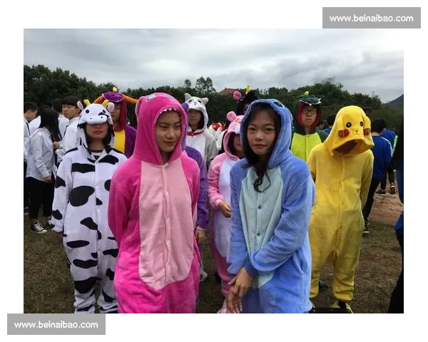 聚焦全球巅峰对决的年度国际网球赛精彩盛典点燃城市运动激情梦想 - 副本 (2) - 副本 聚焦全球巅峰对决的年度国际网球赛精彩盛典点燃城市运动激情梦想 - 副本 (2) - 副本