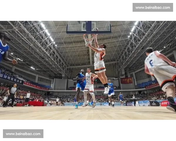 激情四射的篮球比赛精彩瞬间集锦回顾与精彩分析