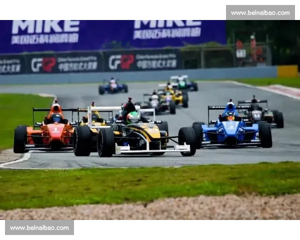 精彩赛事全程直播解析，带你零距离感受绿茵场激烈对决